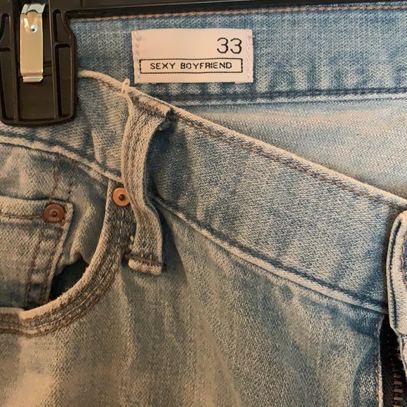 Woman’s jeans - Picture 2 of 3